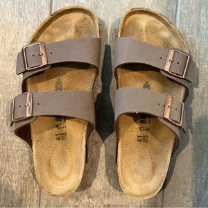 Birkenstock Arizona BS Mocha Size 41, L10 M8 EUC